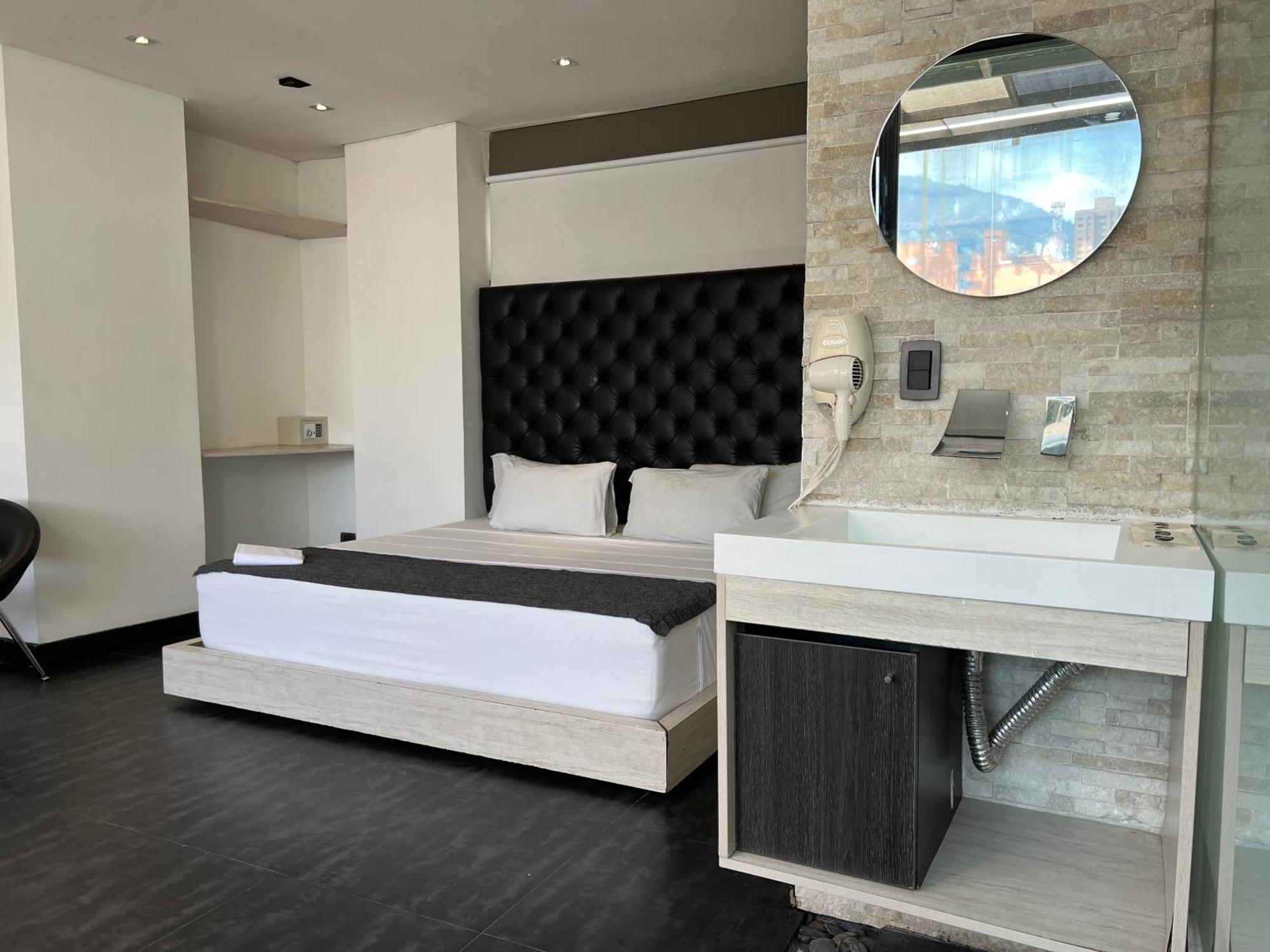 Hotel 47 Medellin Center Extérieur photo