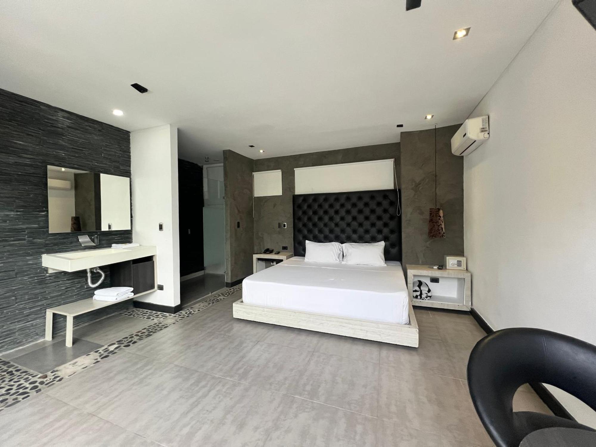 Hotel 47 Medellin Center Extérieur photo
