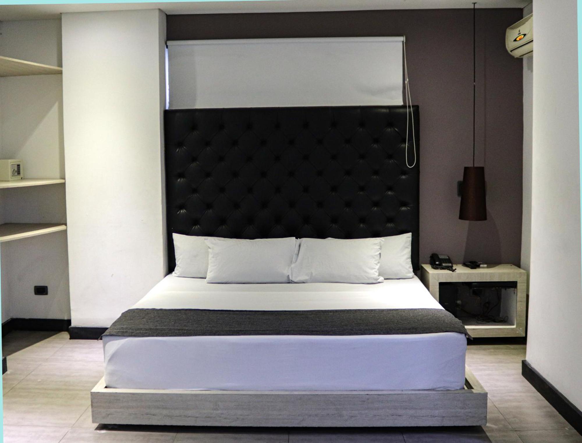 Hotel 47 Medellin Center Extérieur photo